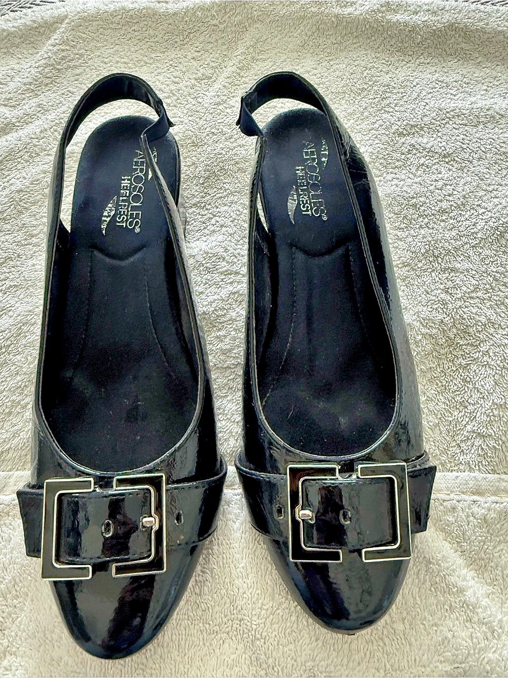 NWOB Aerosoles Dark Navy Blue Heels US 9M